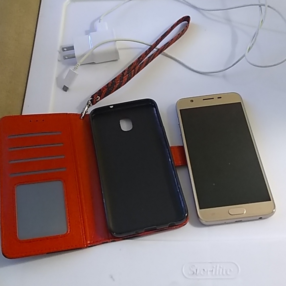 Samsung 7 phone charger and wallet cade
